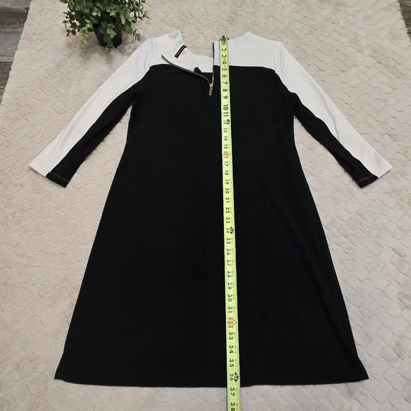 Tommy Hilfiger Black and White Jersey Colorblock Dress, Size 14 - Picture 4 of 6